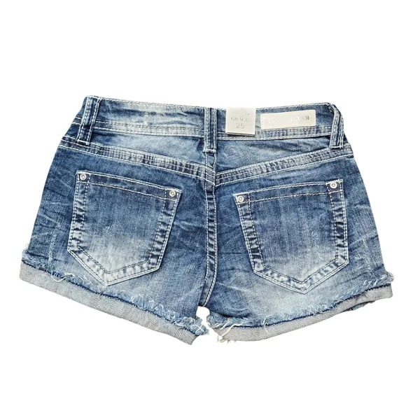 NWOT Grace Women's Blue Denim Shorts - Picture 2 of 5